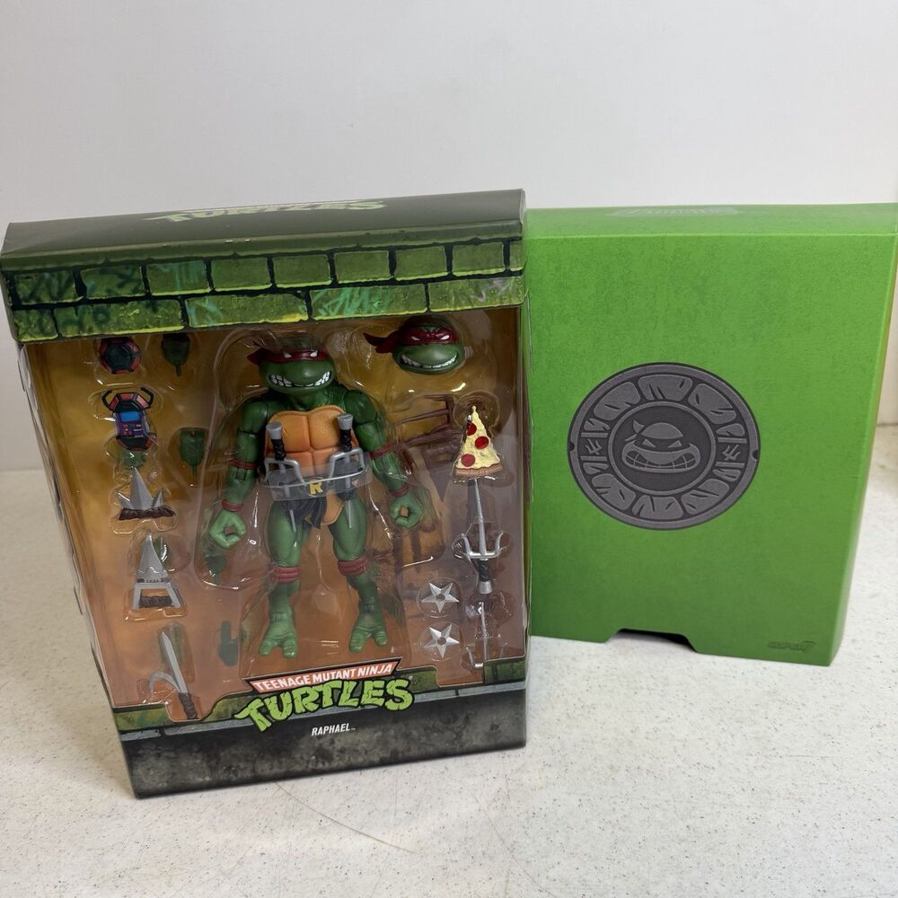 Super7 ULTIMATES! Teenage Mutant Ninja Turtles Raphael Figure